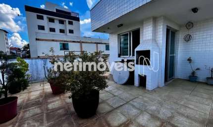 Linda cobertura à venda com 180m² no Sagrada Família - 4 dormitórios