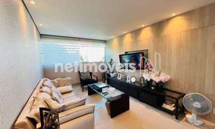 Apartamento à venda no Carmo, 3 dormitórios/quartos e 117 m² de área útil.