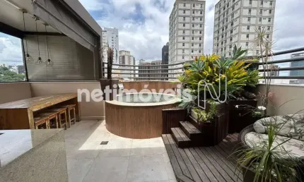 Apartamento cobertura à venda no bairro Santo Agostinho com 175 m² e 3 dormitórios/quartos.