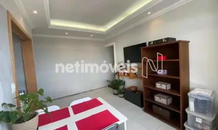 Apartamento à venda no bairro Santa Efigênia com 2 dormitórios e 60 m² disponíveis.