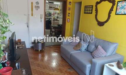 Apartamento à venda no bairro Padre Eustáquio com 60 m² e 3 dormitórios/quartos disponíveis
