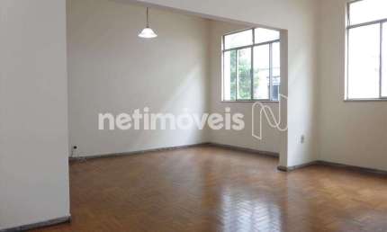 Apartamento à venda no bairro Santo Agostinho com 132 m² e 3 dormitórios/quartos.