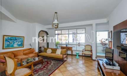 Apartamento à venda no bairro Funcionários, 4 dormitórios e 373 m² de área útil.