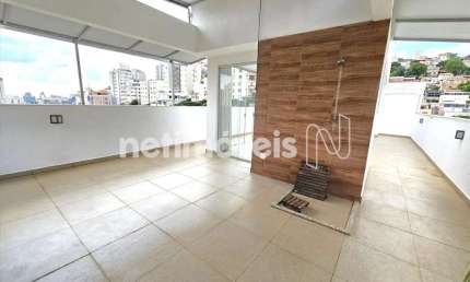 Cobertura à venda no bairro Serra com 186 m² e 3 dormitórios/quartos disponíveis.