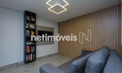 Apartamento à venda no bairro Santo Antônio com 162 m² e 3 dormitórios/quartos.