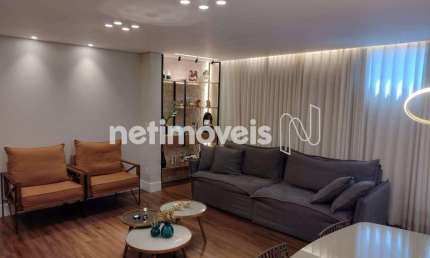 Apartamento à venda no bairro Sagrada Família: 3 dormitórios, 188 m² de área útil.