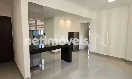 Apartamento para alugar no bairro Funcionários com 70 m² e 2 dormitórios/quartos.