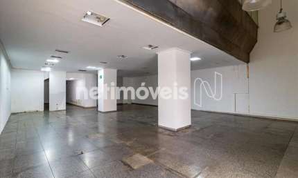 Venda ou Aluguel de Loja no Centro com 550m² de Área Útil - Oportunidade Imperdível
