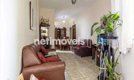Apartamento à venda no Centro, 60m² com 2 dormitórios/quartos disponíveis.