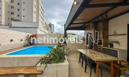 Cobertura à venda com 3 dormitórios no bairro Prado - 200 m² de área útil