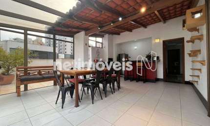 Cobertura à venda com 4 dormitórios no bairro Buritis - 420m² de área útil.