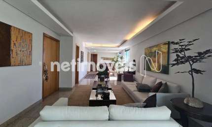 Apartamento à venda no Sion com 178m² e 4 dormitórios/quartos disponíveis.