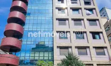 Apartamento à venda no bairro Serra, 151 m² com 4 dormitórios/quartos disponíveis.