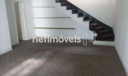 Casa residencial à venda no bairro Serra com 265m² e 4 dormitórios/quartos disponíveis.