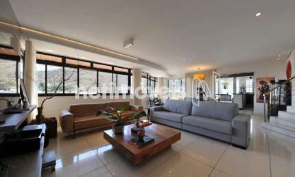 Apartamento cobertura à venda no bairro Sion com 275 m² e 4 dormitórios/quartos.