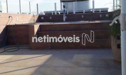 Apartamento cobertura à venda no bairro Sagrada Família com 356 m² e 4 dormitórios/quartos.