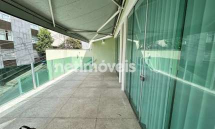 Casa residencial à venda no bairro Anchieta com 375 m² e 4 dormitórios/quartos.