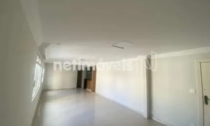 Apartamento à venda no bairro Serra, 120 m² com 4 dormitórios/quartos disponíveis.