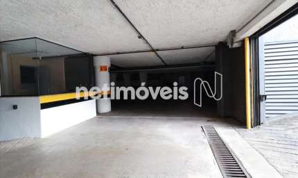 Loja para Aluguel no Bairro Cidade Jardim com 1723 m² de Área Útil à Sua Disposição