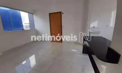 Apartamento à venda no bairro Serra com 46 m² e 2 dormitórios/quartos disponíveis.