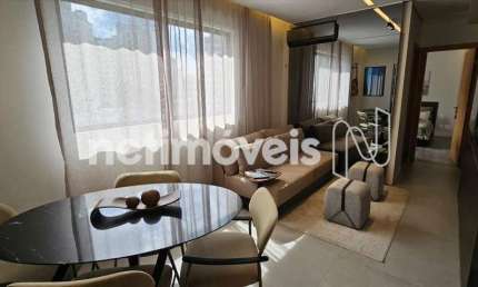 Apartamento à venda com 1 dormitório no bairro Funcionários e 47 m² de área útil