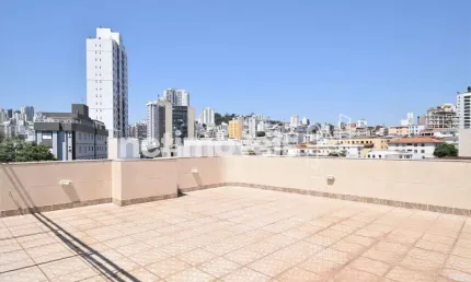Cobertura à venda com 6 dormitórios no bairro Prado - 302 m² de área útil
