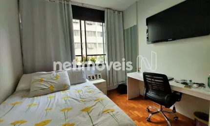 Apartamento à venda no Centro com 115 m² e 3 dormitórios/quartos disponíveis.