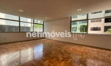 Apartamento à venda no bairro Lourdes com 225m² e 4 dormitórios/quartos disponíveis.