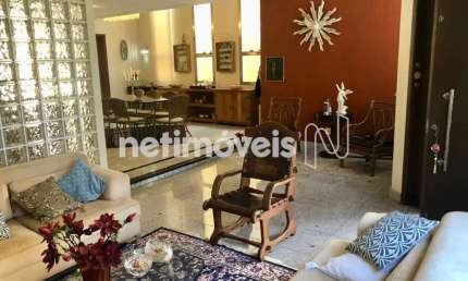 Casa residencial à venda no bairro Belvedere com 586 m² e 4 dormitórios/quartos
