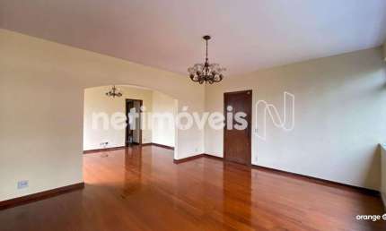Apartamento para Alugar em Santo Agostinho - 4 dormitórios, 205 m² disponível
