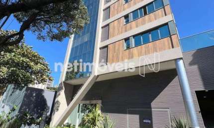 Apartamento à venda no bairro Funcionários, 2 dormitórios e 65 m² de área útil.
