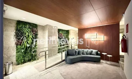 Apartamento à venda no bairro Lourdes com 89 m² e 3 dormitórios/quartos disponibles.