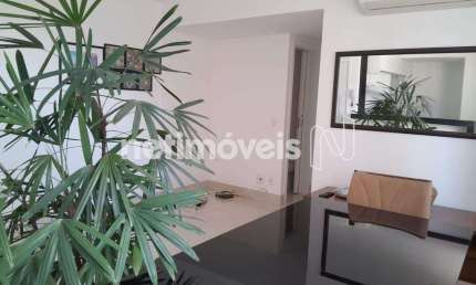Apartamento à venda no bairro Funcionários com 69m² e 2 dormitórios/quartos.