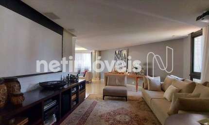 Apartamento à venda no bairro Serra, 4 dormitórios/quartos e 347 m² de área útil.
