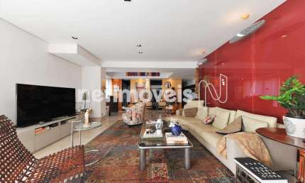 Apartamento à venda no bairro Lourdes com 2 dormitórios e 174 m² de área útil