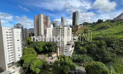 Apartamento à venda no bairro Luxemburgo com 134 m² e 4 dormitórios/quartos disponíveis