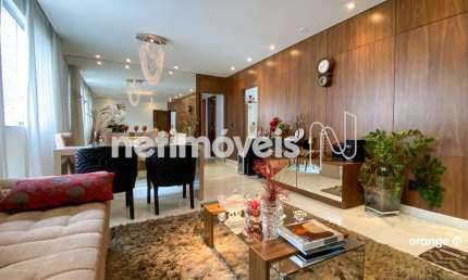 Apartamento à venda no bairro Lourdes com 100 m² e 3 dormitórios/quartos disponíveis.