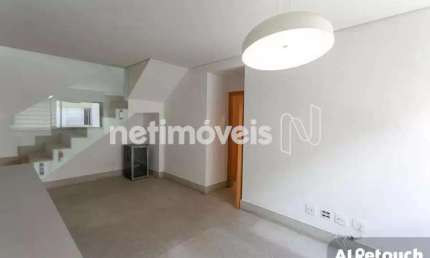 Cobertura à venda no bairro Funcionários com 160 m² e 2 dormitórios/quartos