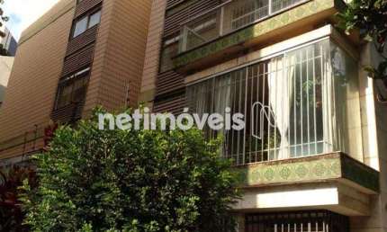 Apartamento à venda no bairro Santo Antônio com 250 m² e 4 dormitórios/quartos.