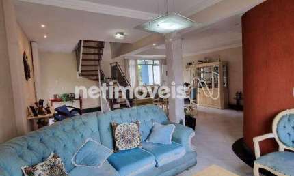 Cobertura à venda com 5 dormitórios no bairro Santa Efigênia - 210m² disponíveis.