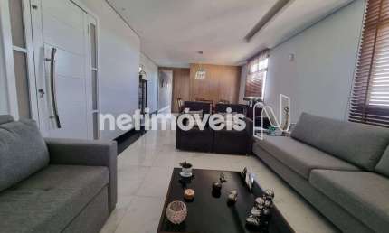 Apartamento à venda no bairro Santa Efigênia com 4 dormitórios e 155 m² de área útil