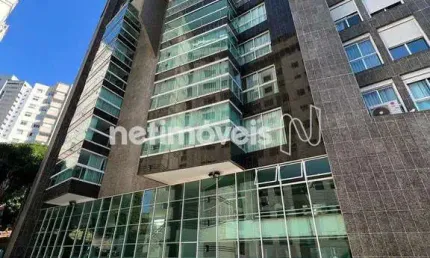 Apartamento à venda no Luxemburgo com 250 m² e 4 dormitórios/quartos disponíveis.