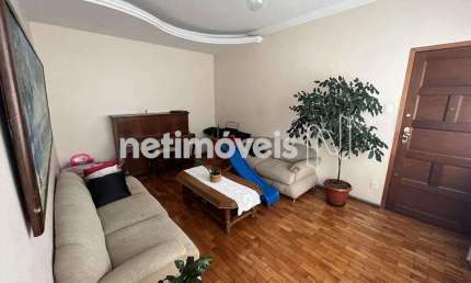 Apartamento à venda no bairro Funcionários com 183 m² e 4 dormitórios/quartos.