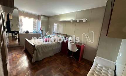 Apartamento à venda em Santo Agostinho com 4 dormitórios/quartos e 230 m² de área útil
