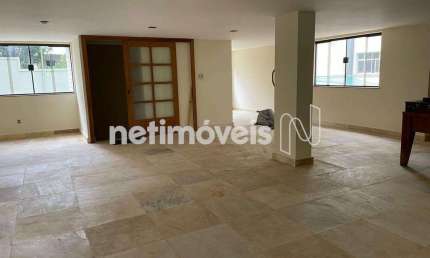 Apartamento à venda no bairro Serra, 216m² com 4 dormitórios/quartos disponíveis.