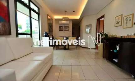 Apartamento à venda no bairro Serra com 3 dormitórios e 100 m² de área útil.