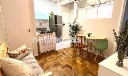 Apartamento à venda no bairro Cruzeiro com 4 dormitórios e área de 85 m².