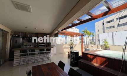 Cobertura à venda no bairro Buritis com 4 dormitórios e área de 214 m²