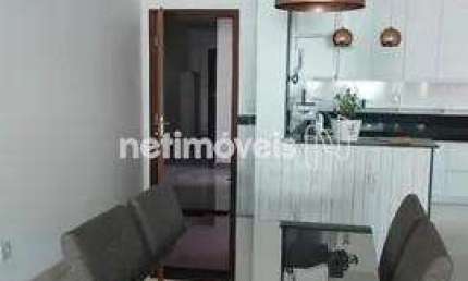 Apartamento cobertura à venda no bairro Buritis com 189 m² e 3 dormitórios/quartos.