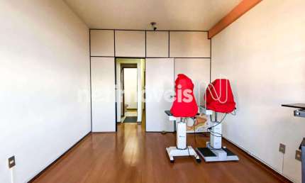 Escritório à venda no bairro Santa Efigênia com 27m² de área útil disponível